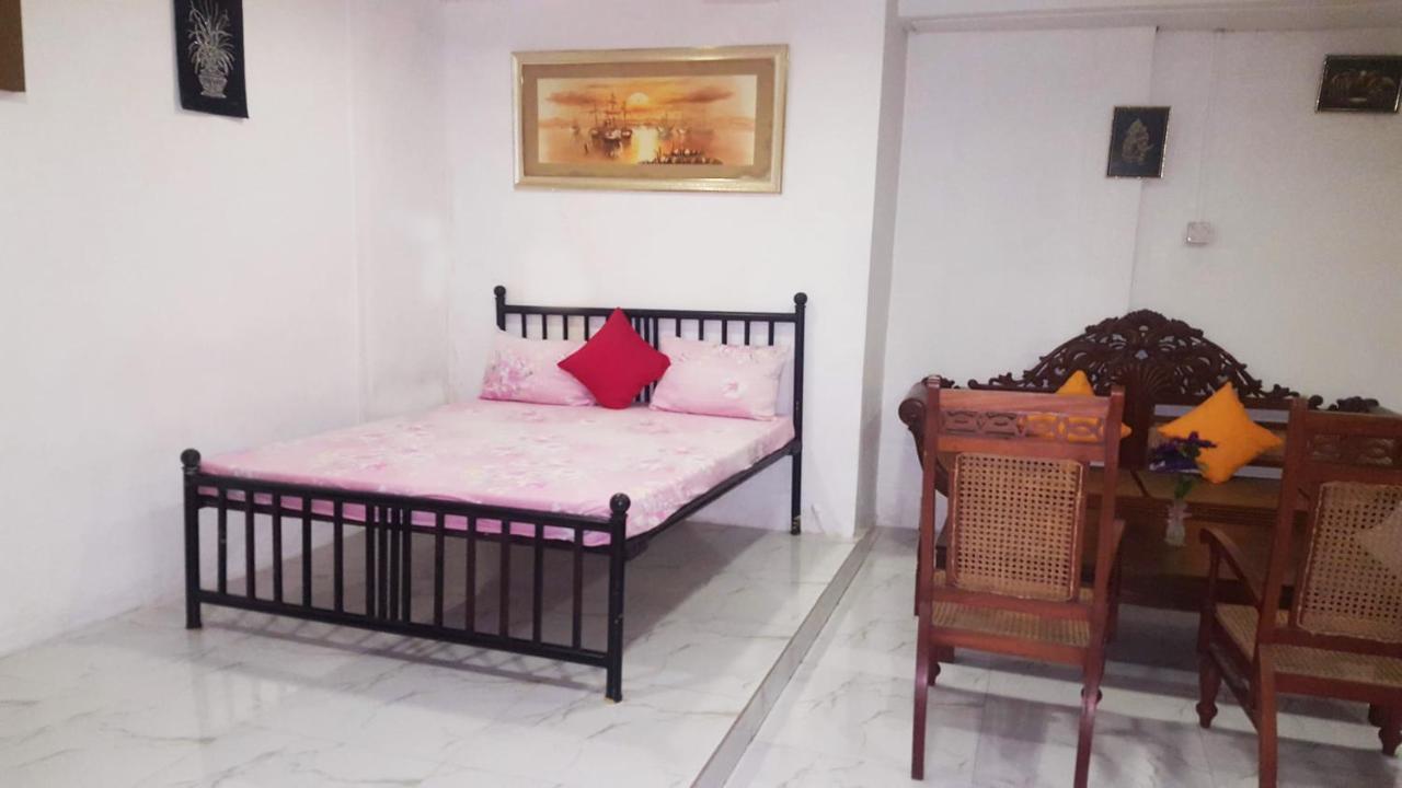 The Beehive Colombo Hotel ภายนอก รูปภาพ