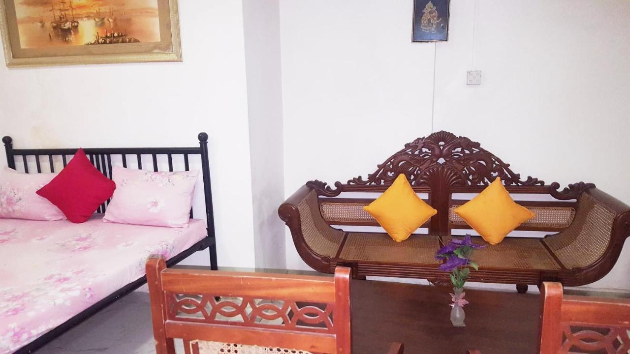 The Beehive Colombo Hotel ภายนอก รูปภาพ