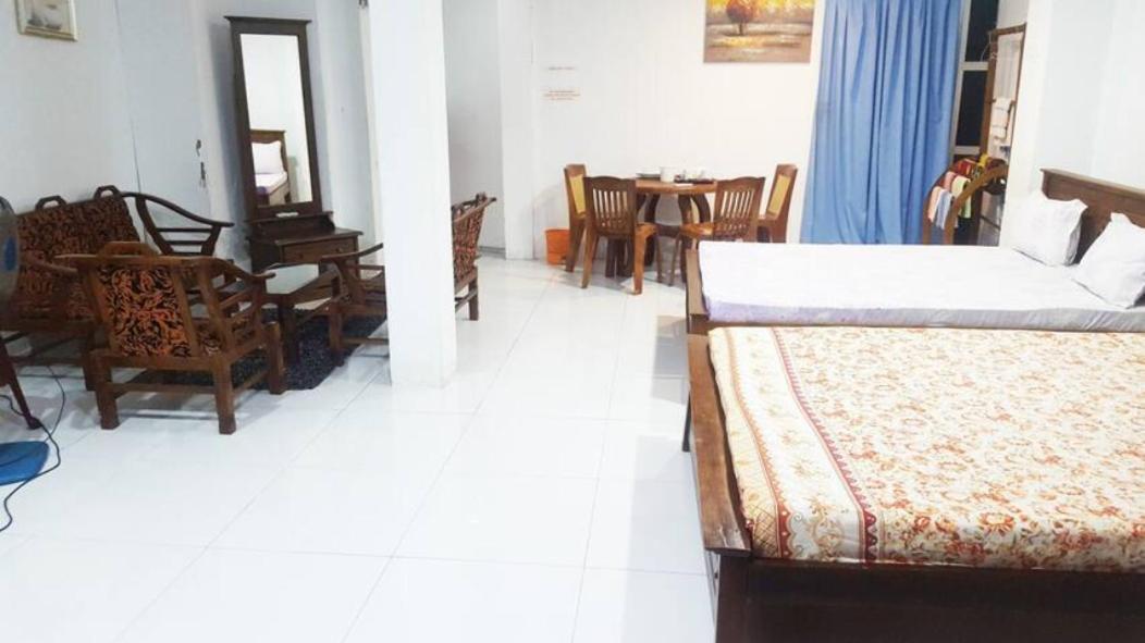 The Beehive Colombo Hotel ภายนอก รูปภาพ